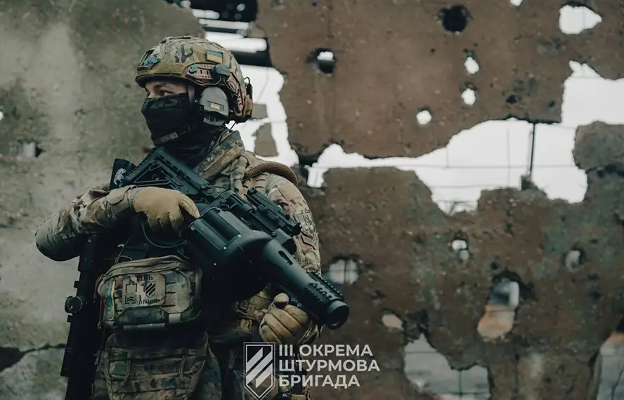 Боєць Трійки на службі після СЗЧ